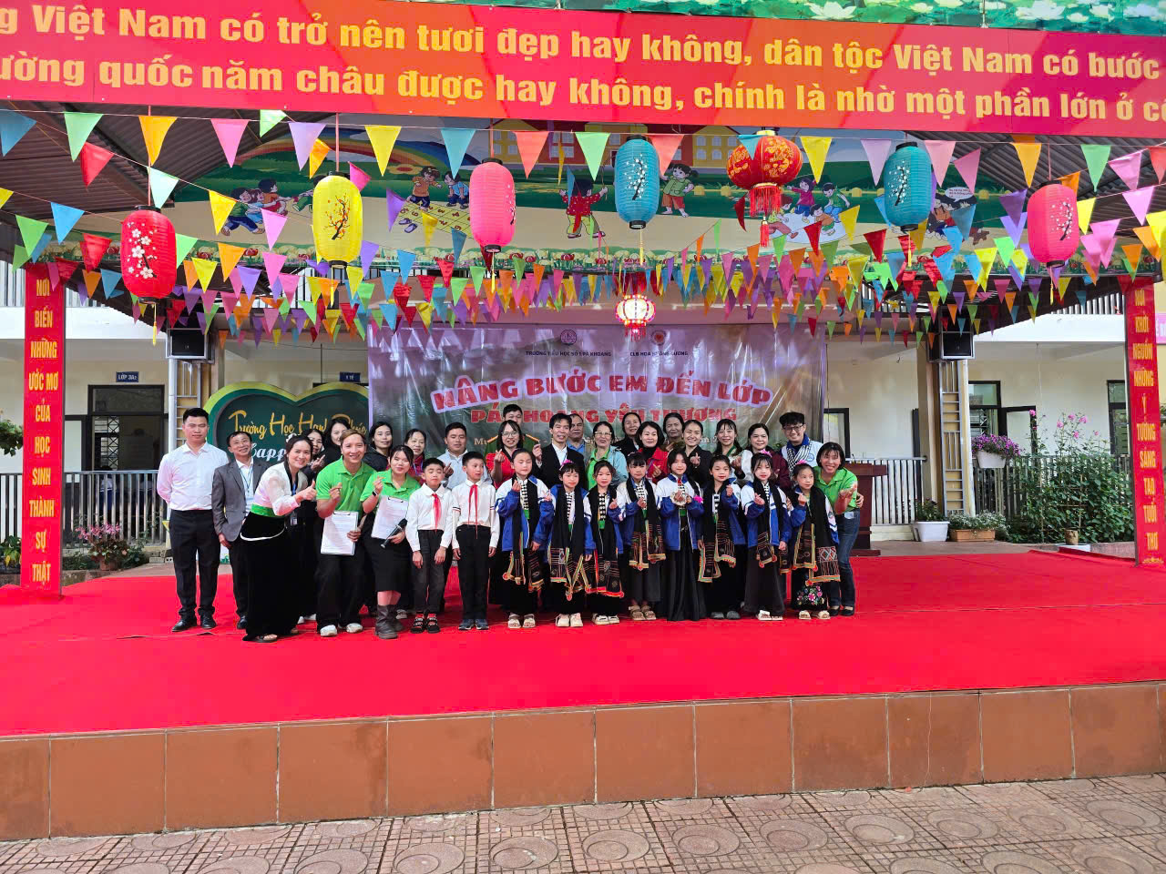 Description: E:\2025-2026\THIỆN NGUYỆN HOA HƯỚNG DƯƠNG\z7614996782649_5874fc9ee6a2ba5861e3d1ef6d64a1c5.jpg